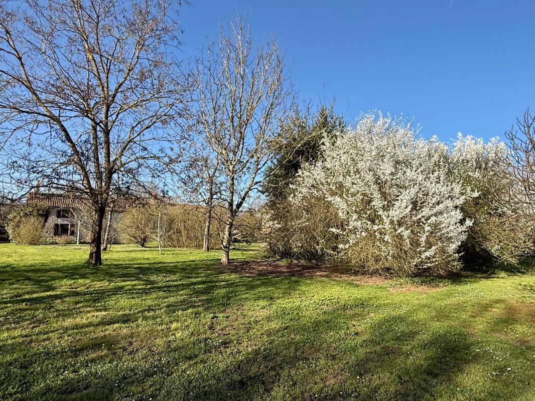 4 bedroom longere in Clussais La Pommeraie, Deux-Sèvres, France