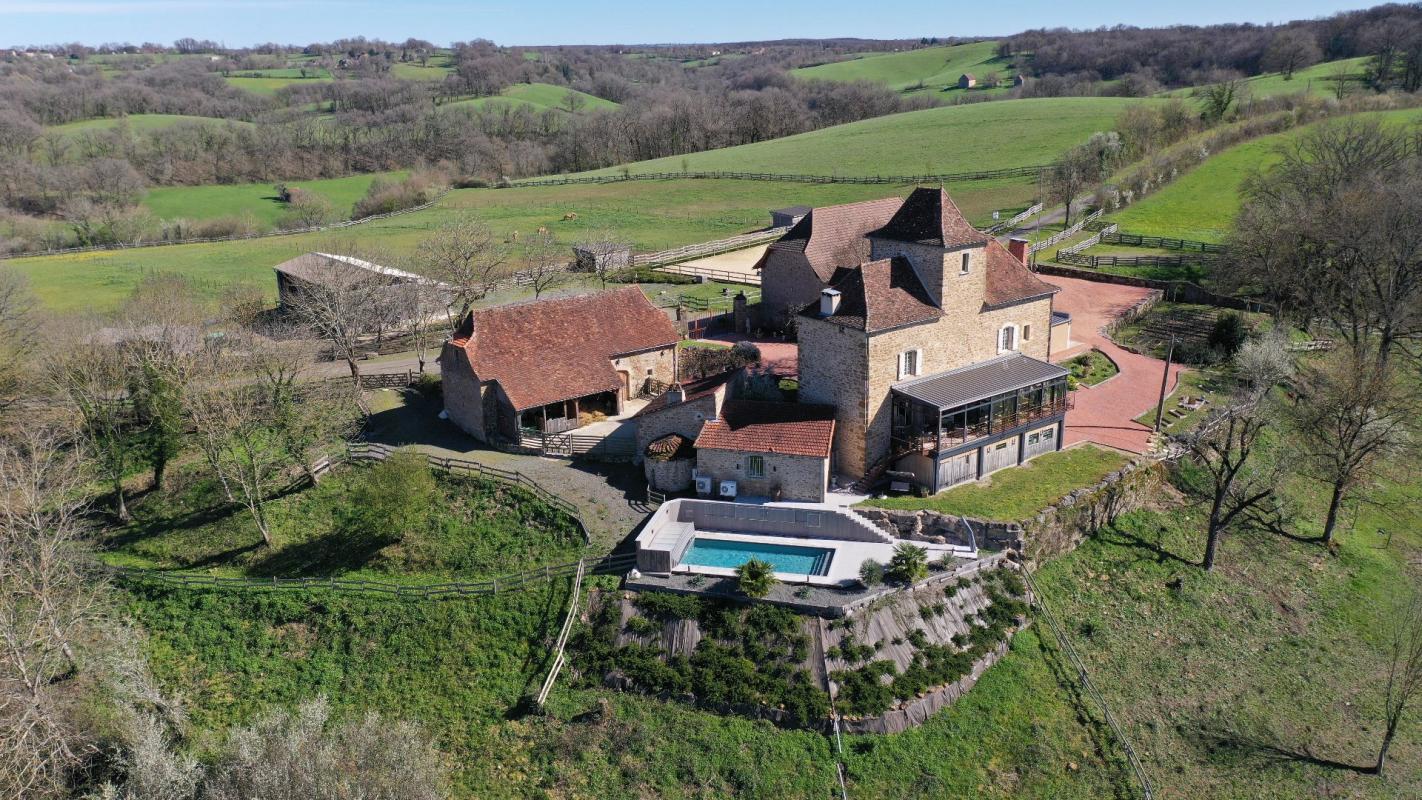 8 bedroom maison in Causse Et Diege, Aveyron, France