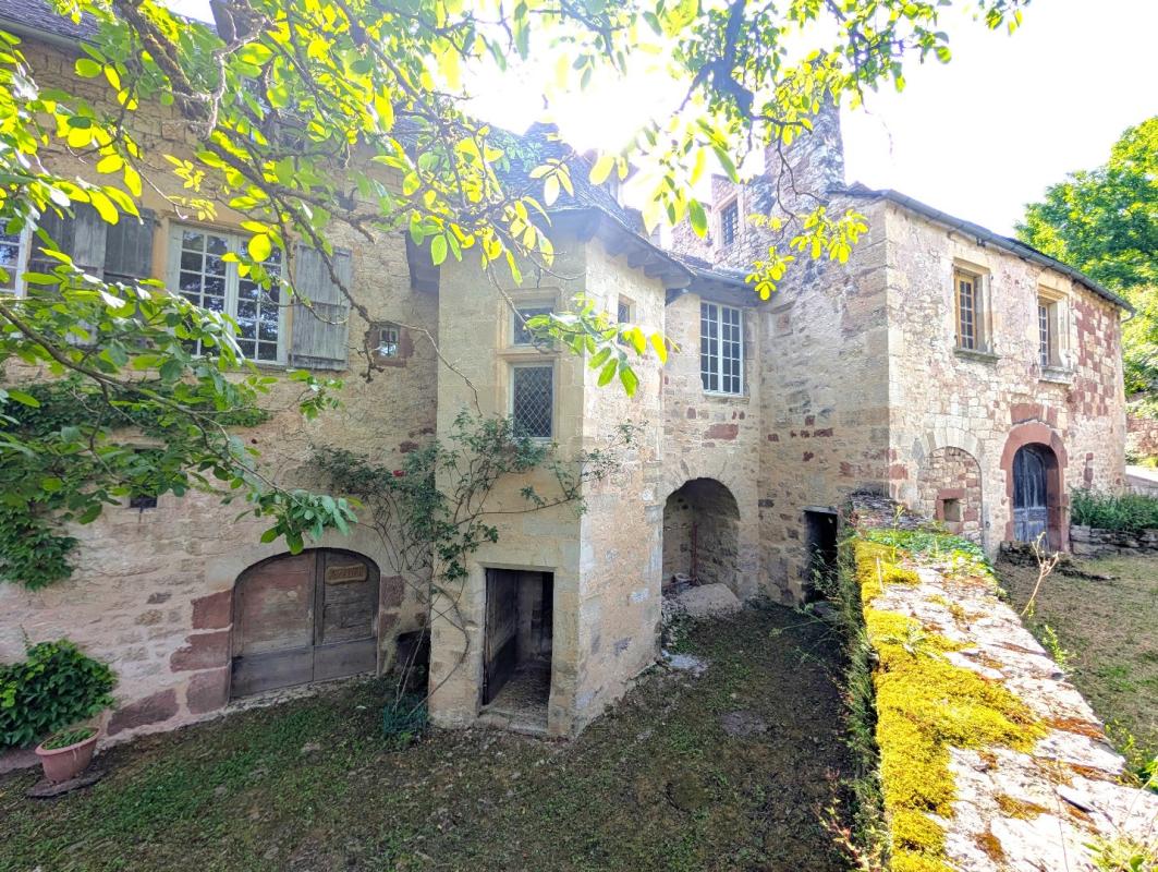 6 bedroom demeure in Marcillac Vallon, Aveyron, France