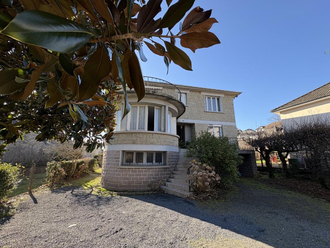 5 bedroom maison in Objat, Corrèze, France