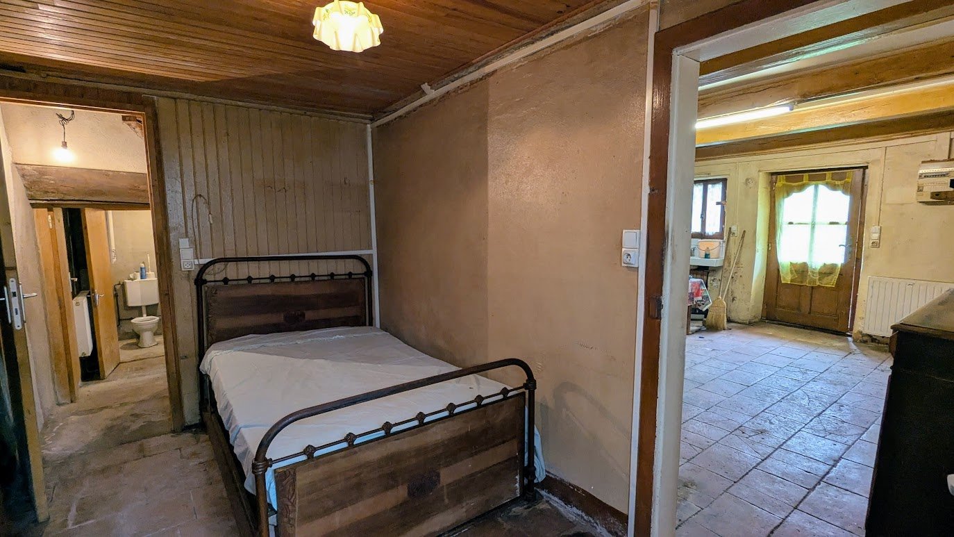 2 bedroom maison in Penne, Tarn, France