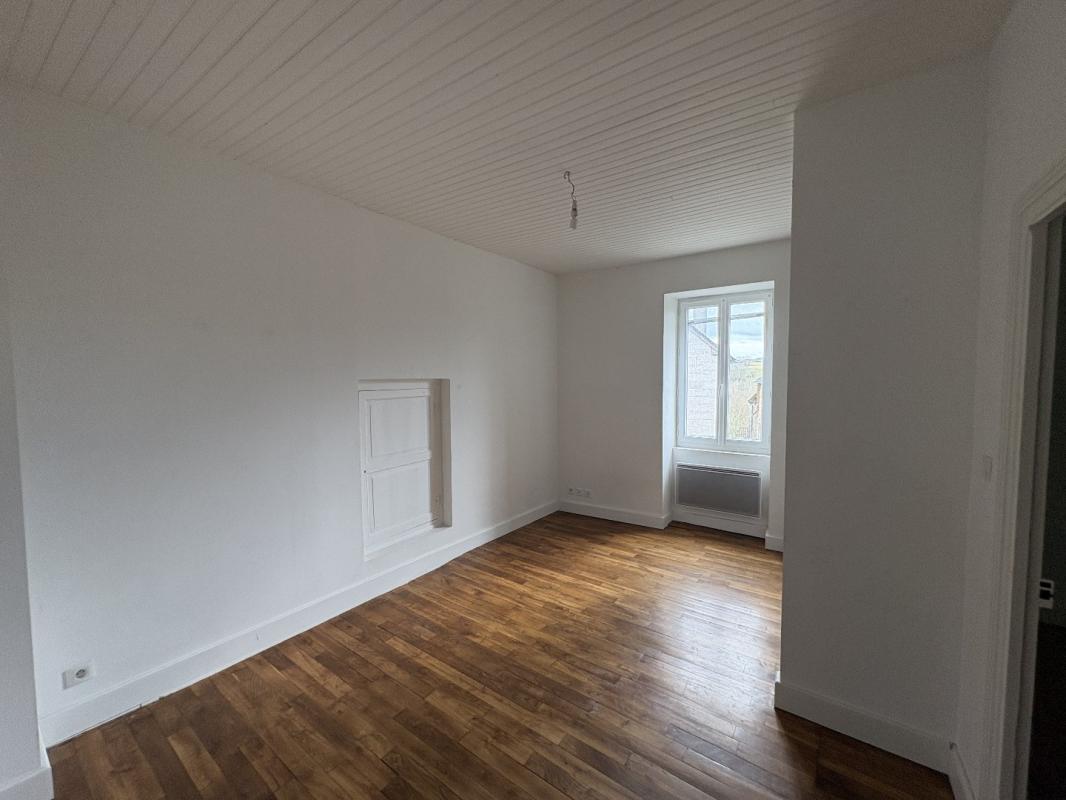 4 bedroom maison in Saint Aulaire, Corrèze, France