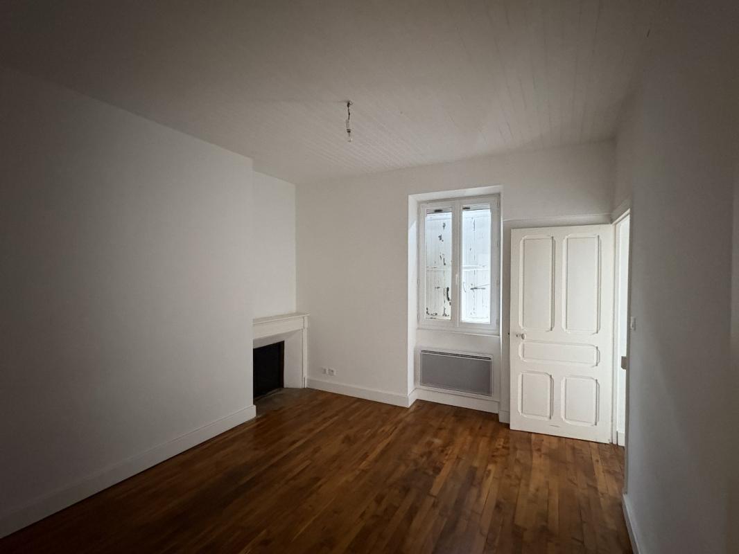 4 bedroom maison in Saint Aulaire, Corrèze, France