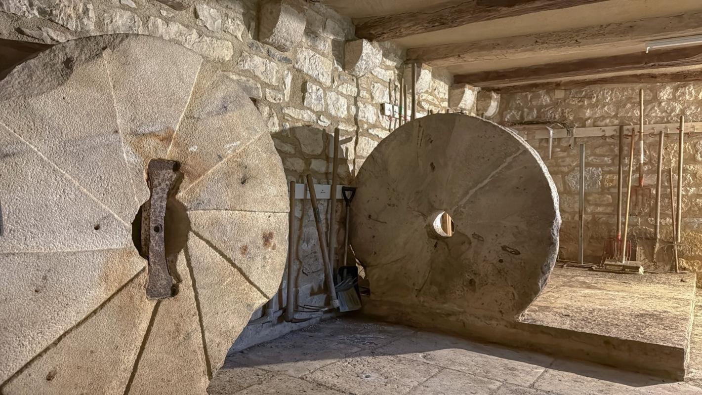 5 bedroom maison en pierres in Saint Antonin Noble Val, Tarn-et-Garonne, France