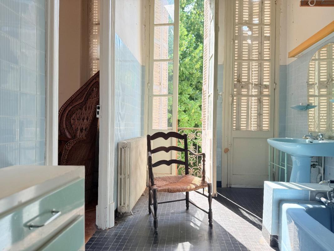 8 bedroom chateau in Montauban, Tarn-et-Garonne, France