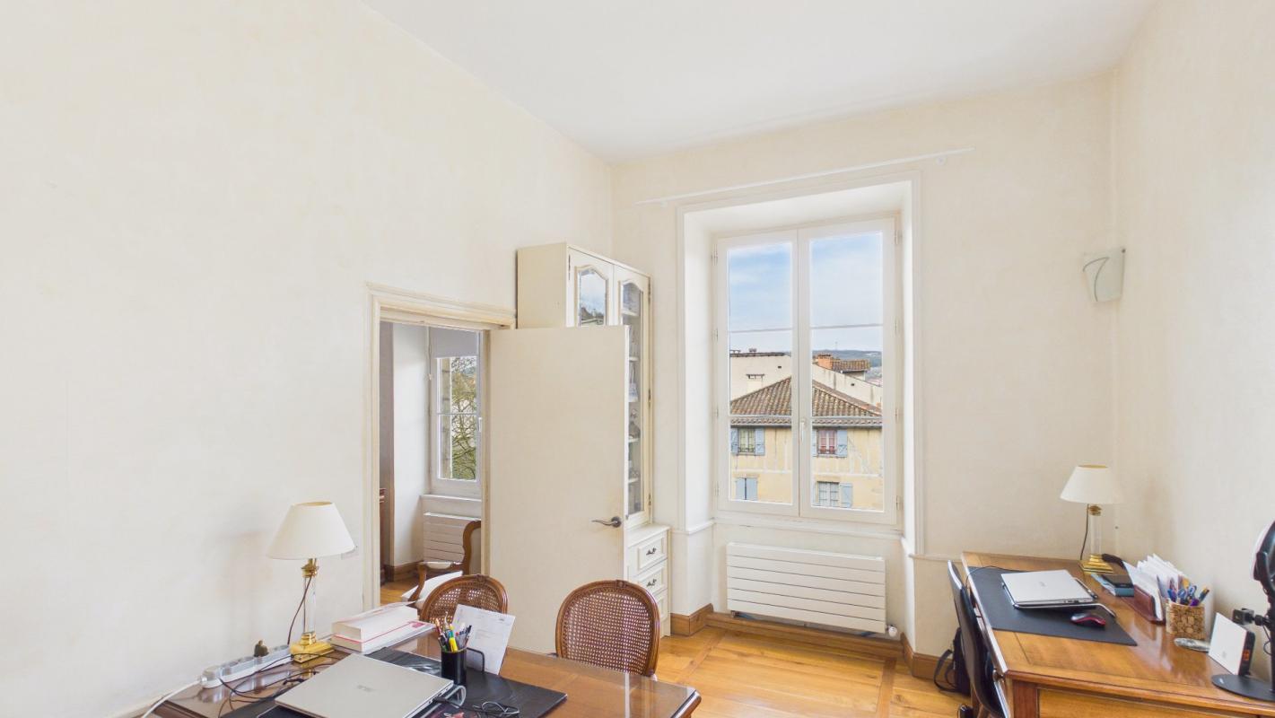 t5 in Figeac, Lot, France