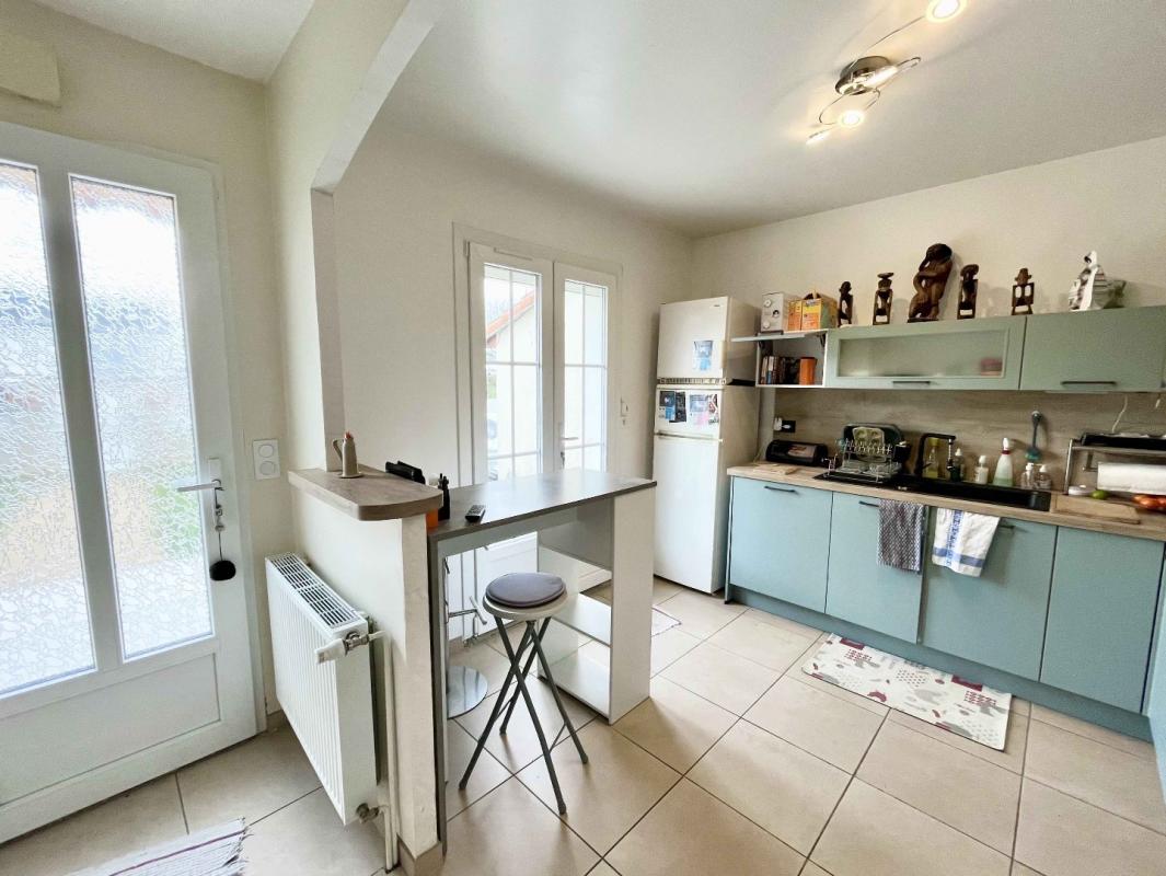 2 bedroom maison in L’isle Jourdain, Vienne, France