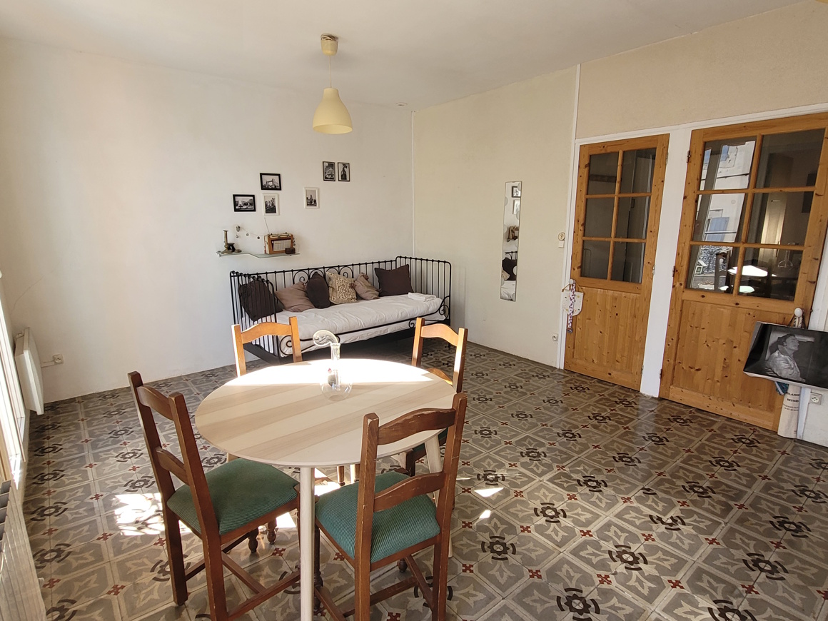 5 bedroom Commercial in Saint Genies De Fontedit, Herault, France – sgf225500e