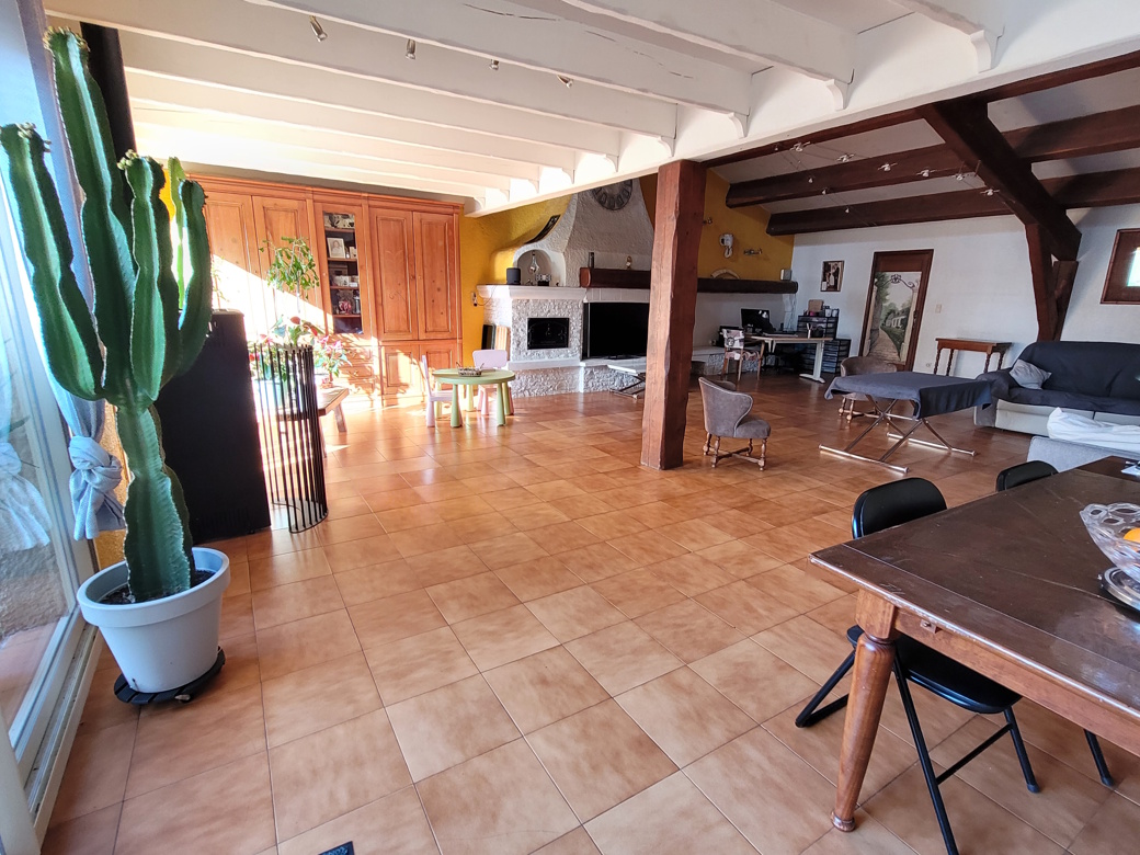 4 bedroom House in Maraussan, Herault, France – mb270000ee