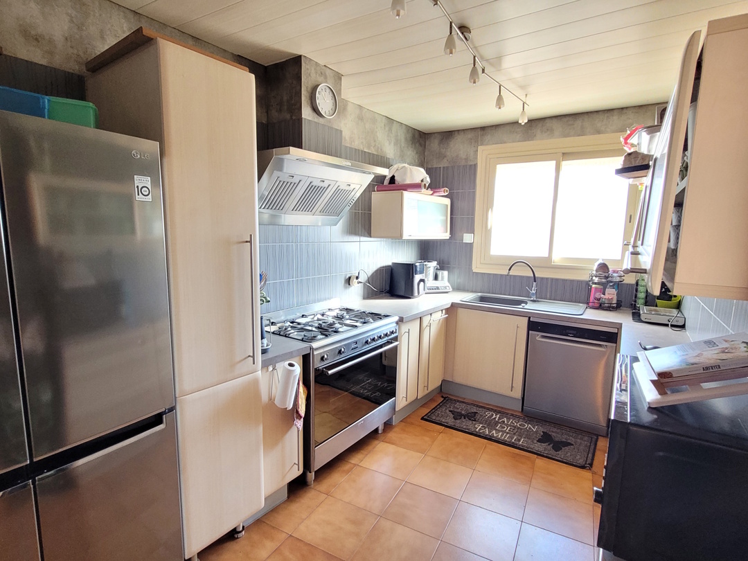 4 bedroom House in Maraussan, Herault, France – mb270000ee