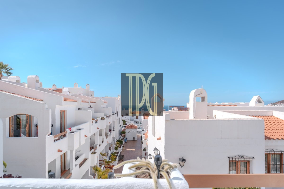 Studio Apartment for Sale in Los Cristianos – OPS1910R