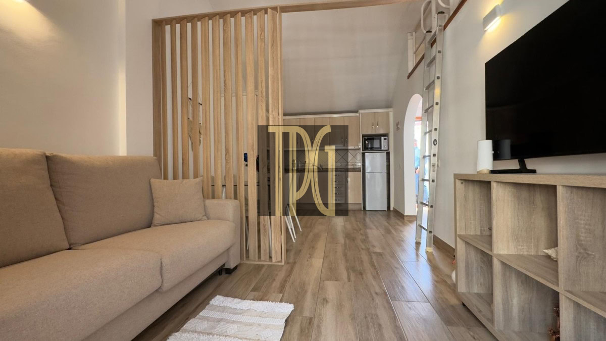 1 Apartment For Sale in Los Cristianos – Los Diamantes – OPN1914R