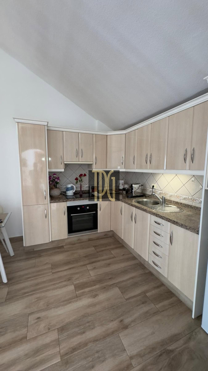 1 Apartment For Sale in Los Cristianos – Los Diamantes – OPN1914R
