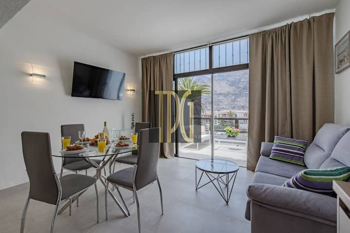 1 Bedroom Apartment for Sale in Los Gigantes – OPN1916R