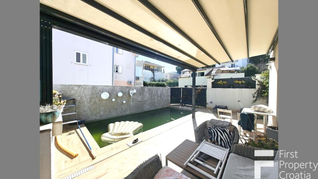 Property in Split, Croatia – ST1760