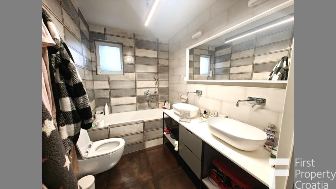 Property in Split, Croatia – ST1760