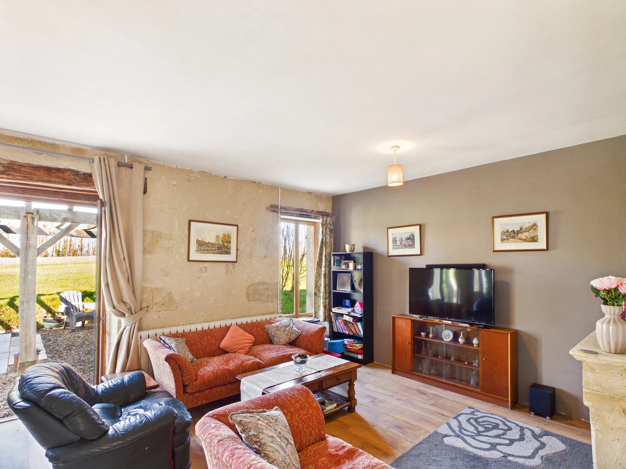 3 Bed farmhouse and 3 bed guest cottage with pool and barn in peaceful countryside, Aquitaine – France – BVI84508