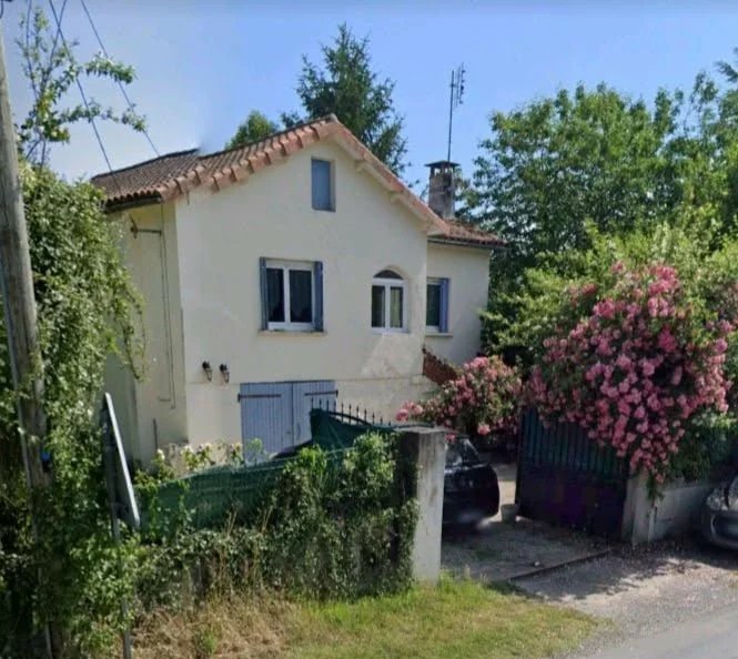 Renovated village house, Aquitaine – France – BVI84538