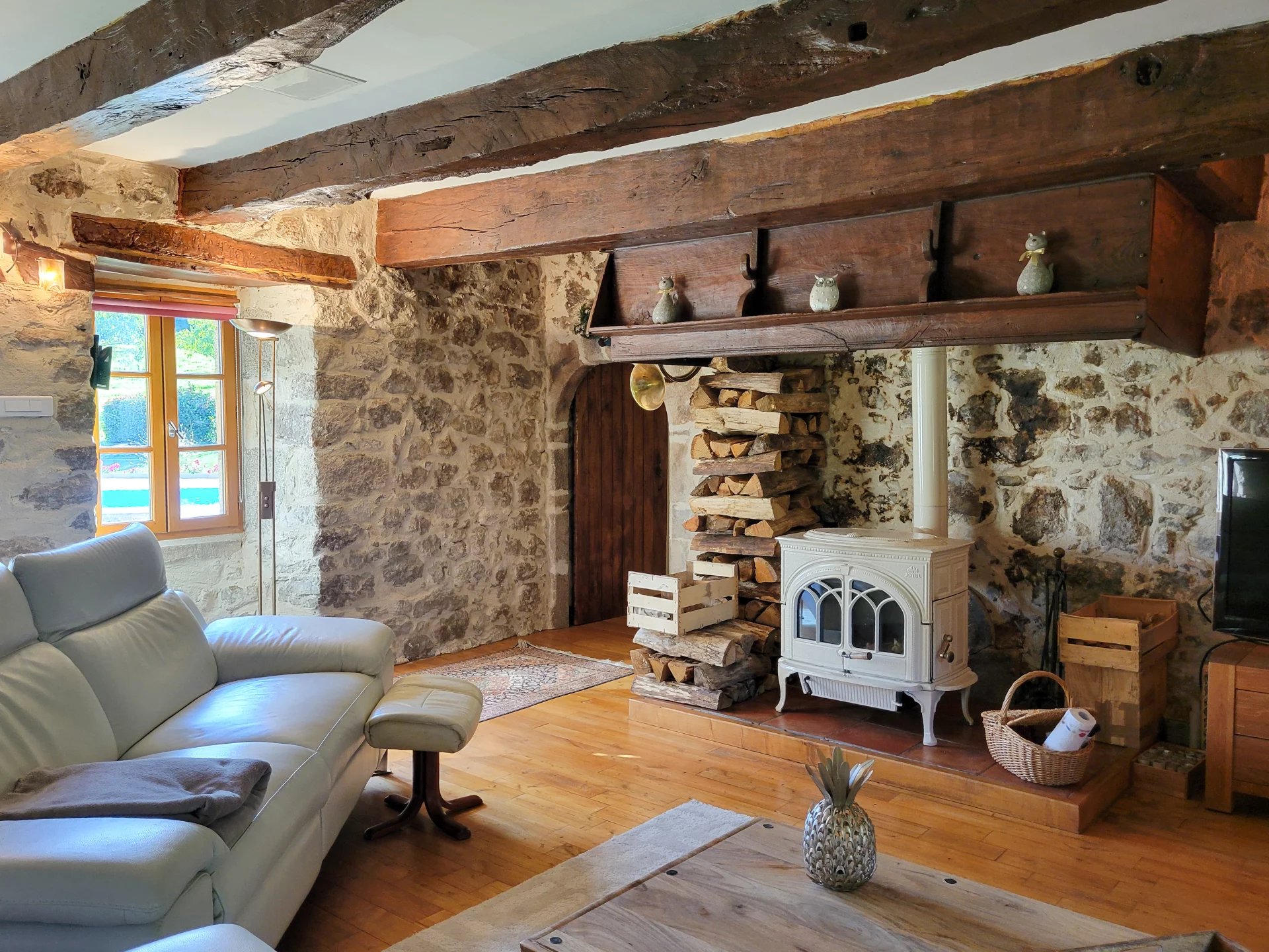 Traditional stone house and guest house near to Najac in the Aveyron, Midi-Pyrénées – France – BVI83245