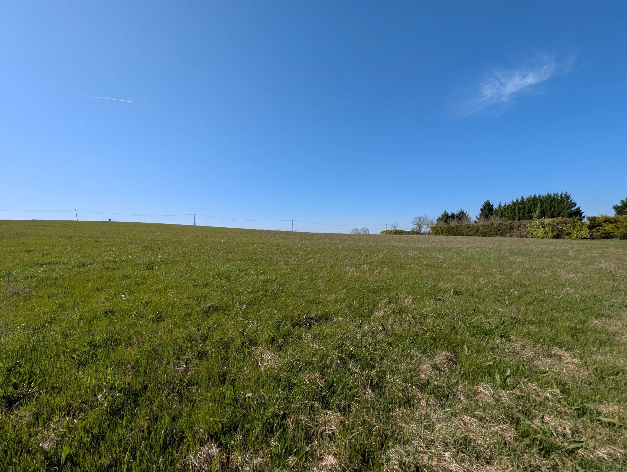 Lovely plot of land for up to 3 lots close to Monflanquin, Aquitaine – France – BVI84442