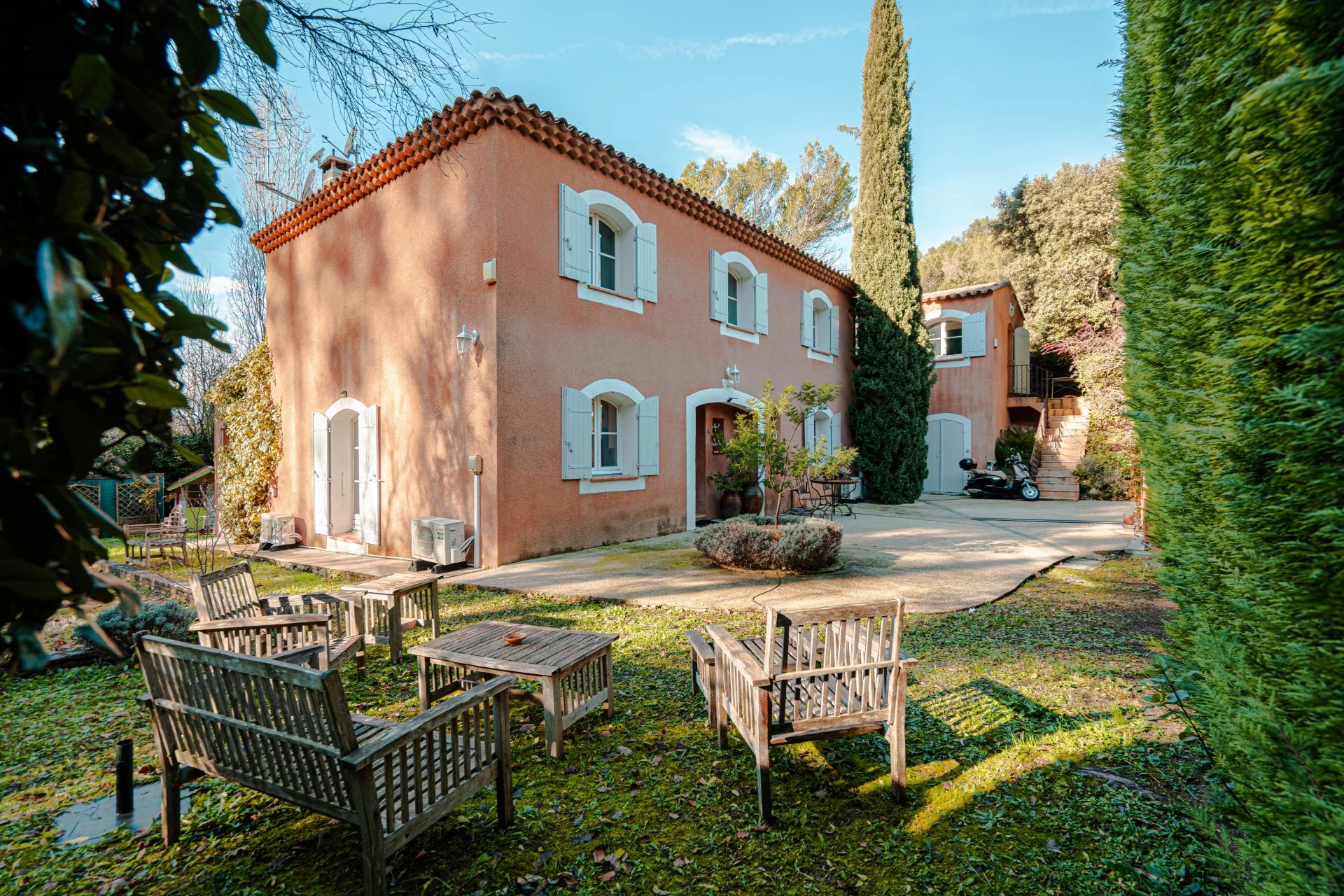 Aix-En-Provence – House – 6 Bedrooms – Pool, Provence-Alpes-Côte d’Azur – France – BVI78153