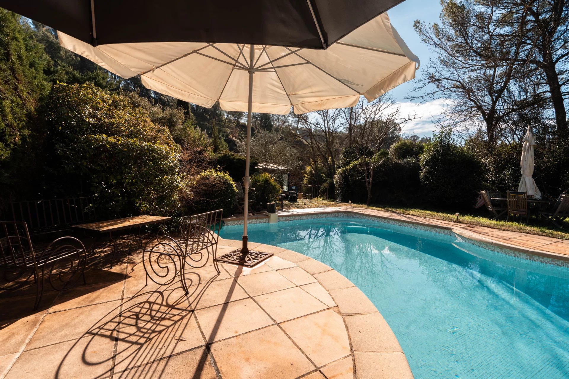 Aix-En-Provence – House – 6 Bedrooms – Pool, Provence-Alpes-Côte d’Azur – France – BVI78153