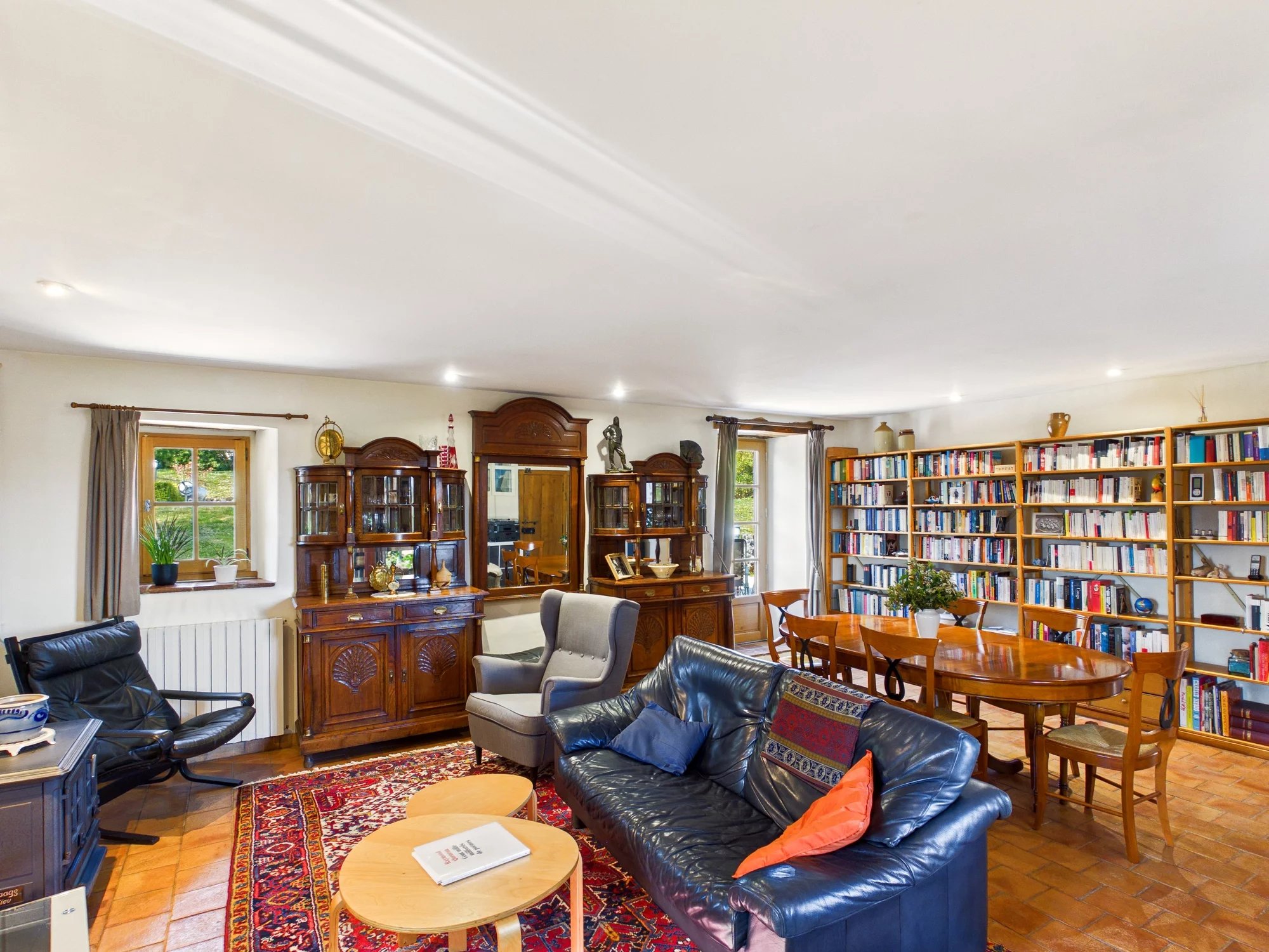 Character House with Pool near Castelnau-De- Montmiral, Midi-Pyrénées – France – BVI84250