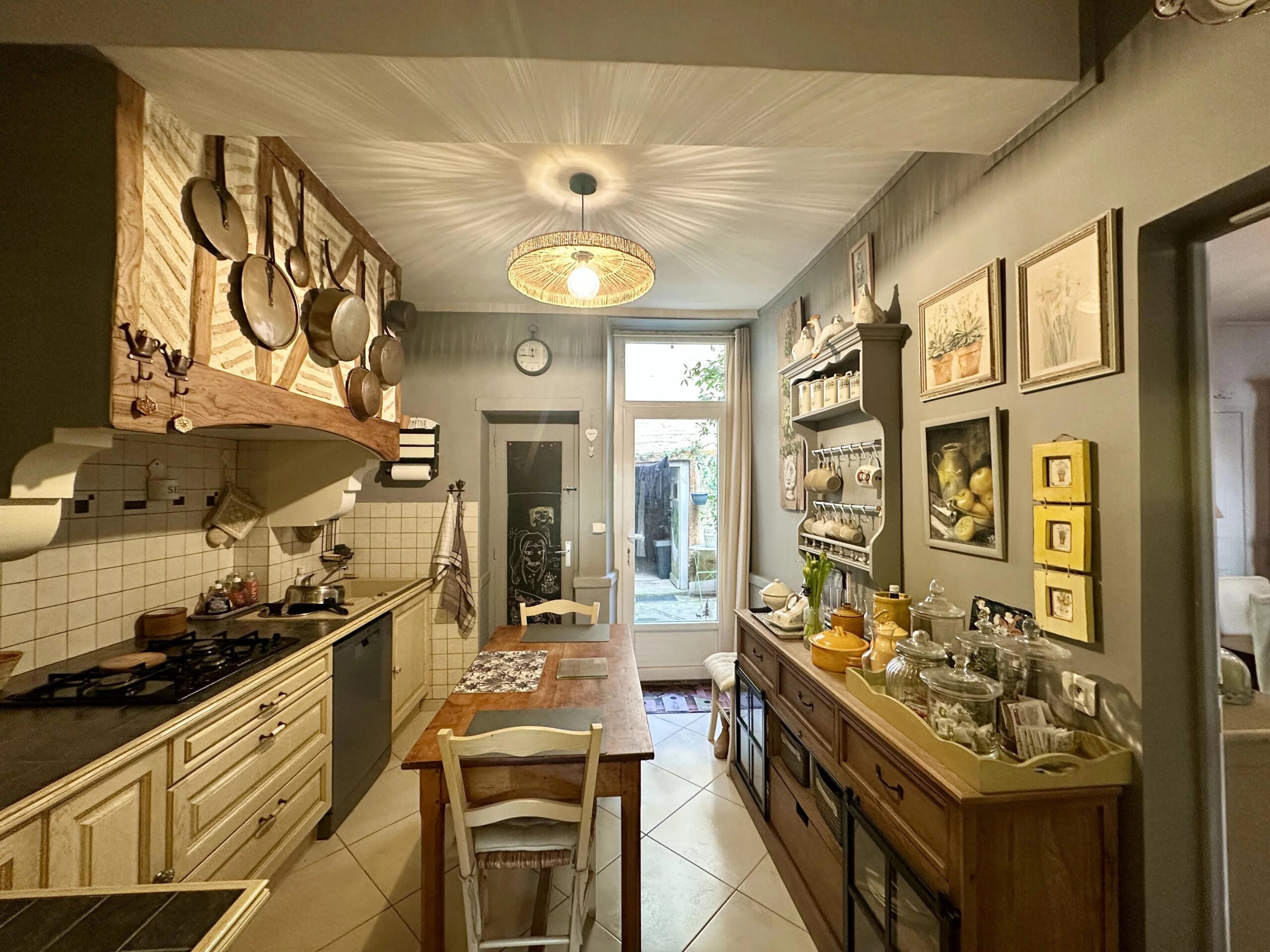 4 bedroom character home in Eymet, Aquitaine – France – BVI82989