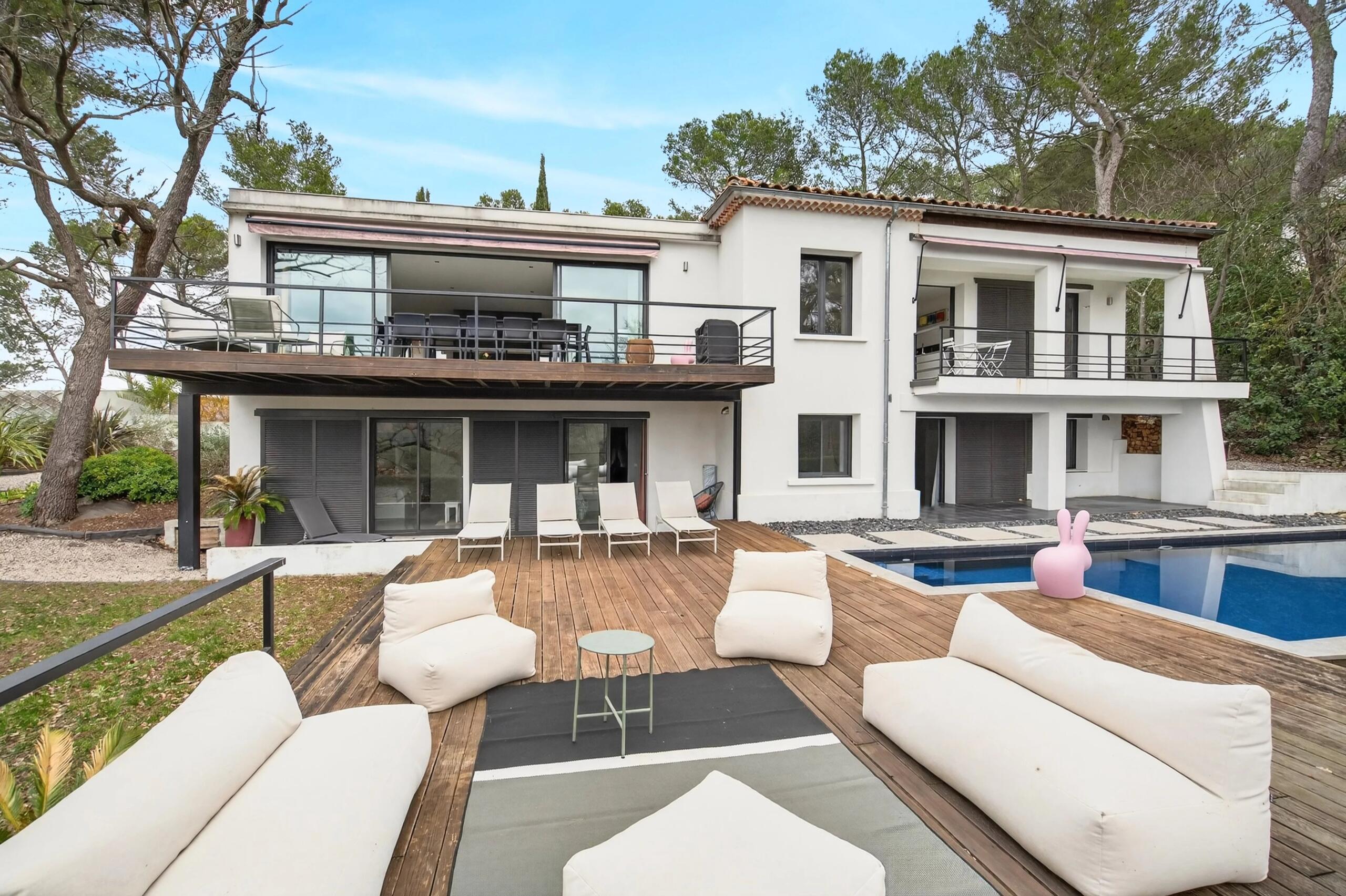 Contemporary Property, Provence-Alpes-Côte d’Azur – France – BVI84602