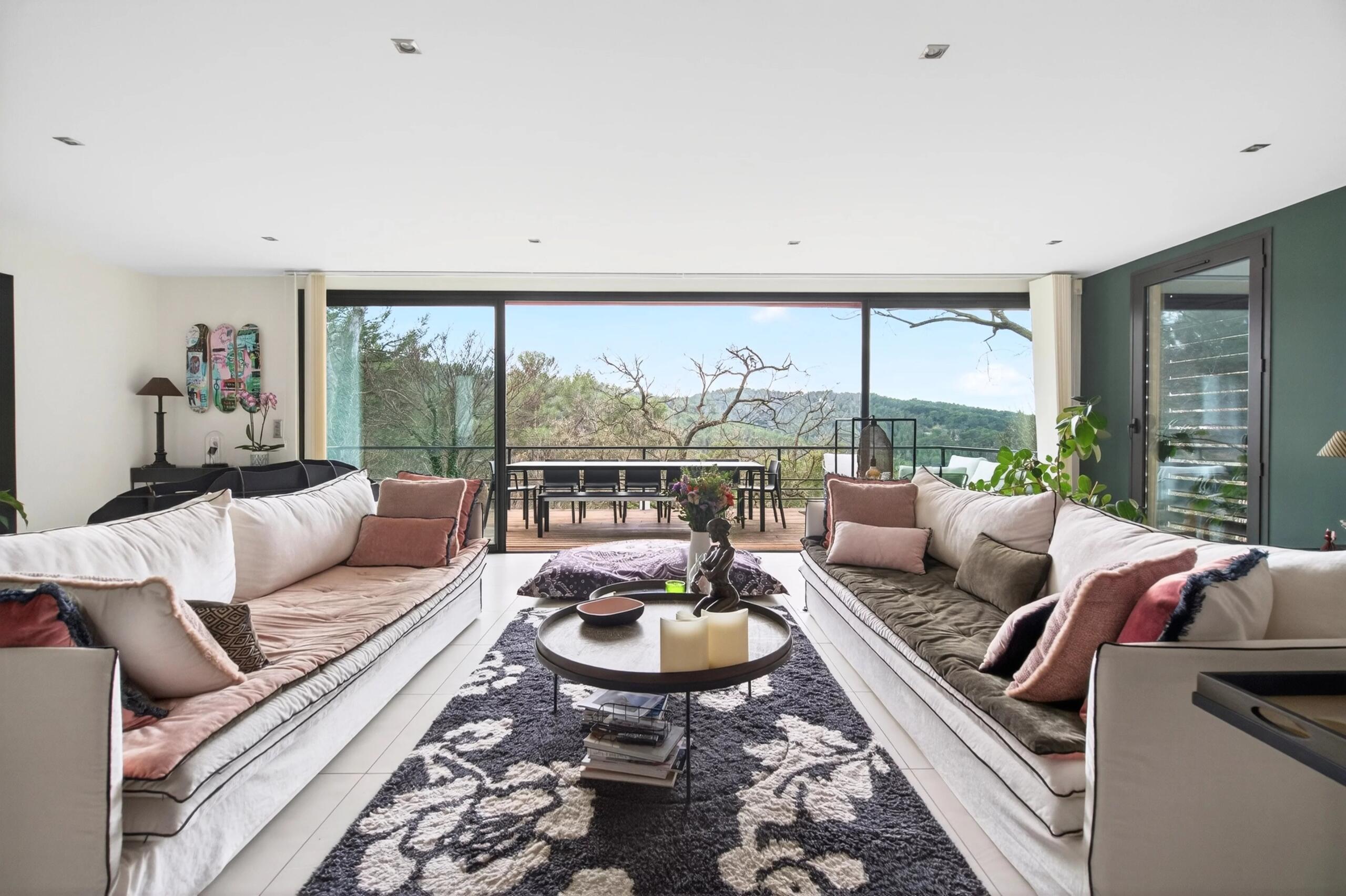 Contemporary Property, Provence-Alpes-Côte d’Azur – France – BVI84602