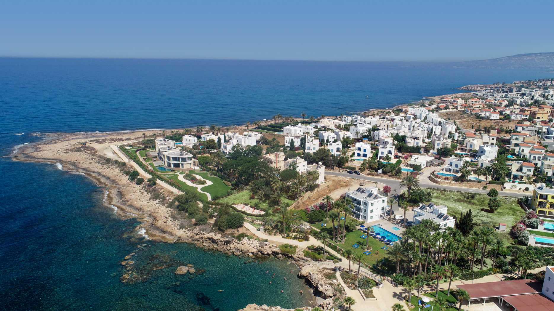 4 bedroom Villas / Houses in Chloraka, Paphos, Cyprus – V-APO-4-21A