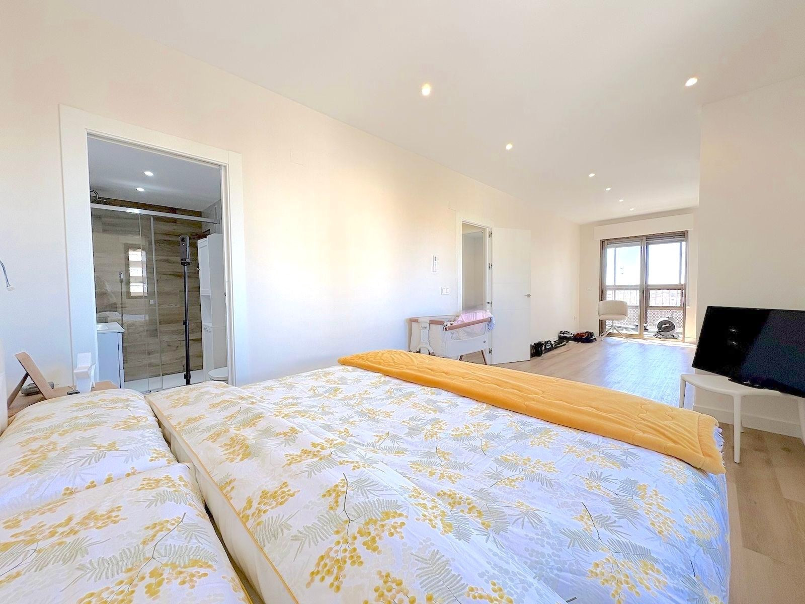 3 bedroom Apartment in Malaga, Spain – 428-05265P