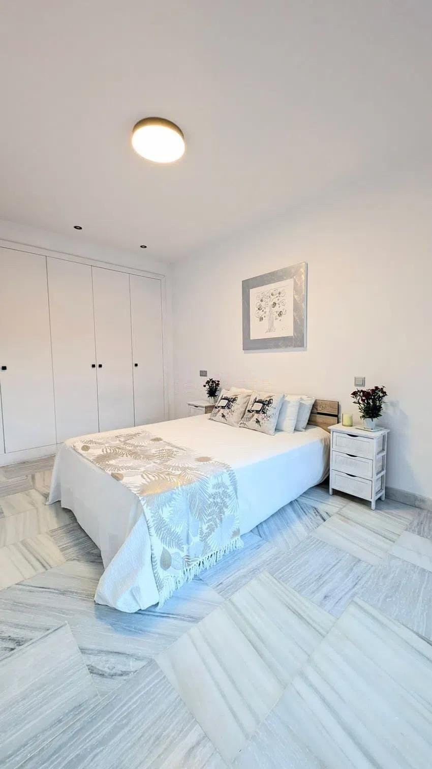 4 bedroom House in Estepona, Malaga, Spain – 428-05303P