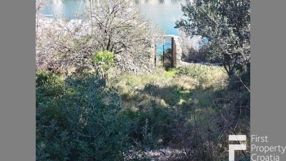 Building plots on Brač island, Croatia – BR1763