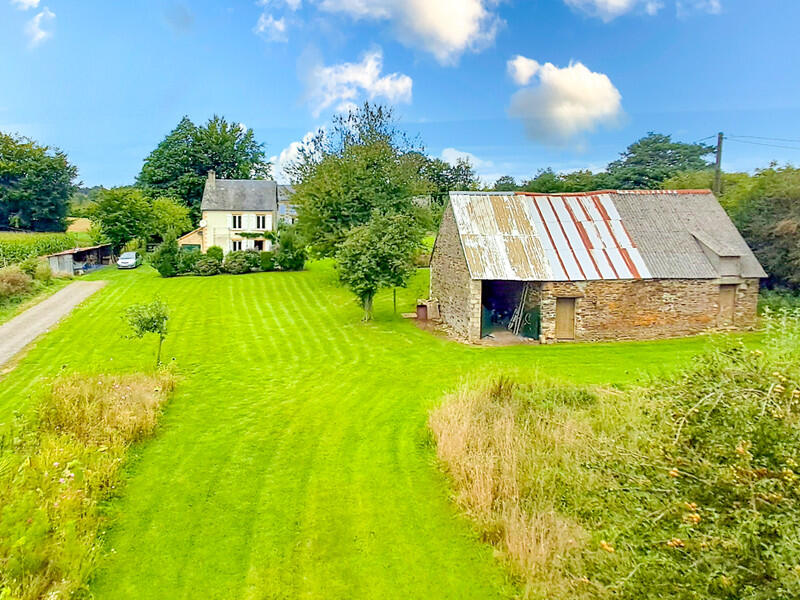 Charming country house with land and outbuildings, ideal for a young couple seeking peace and space