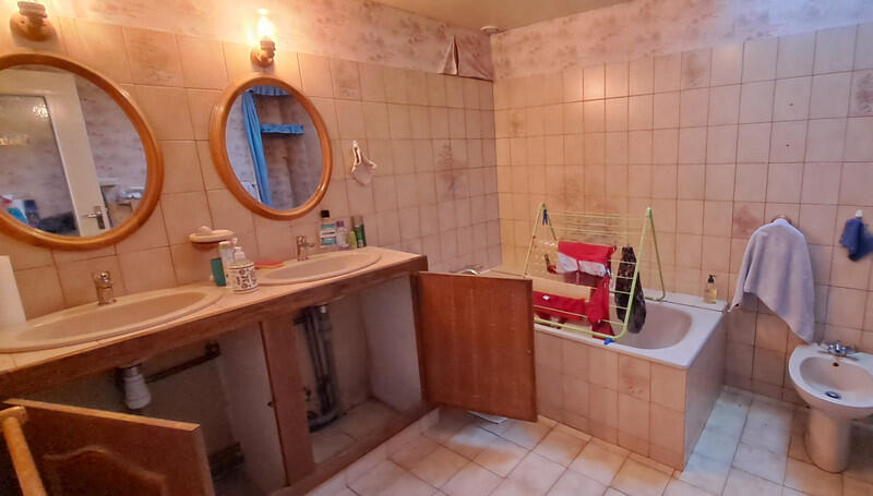 Charming Country house with ideal grounds for ponies, near Domfront in Orne, Normandy