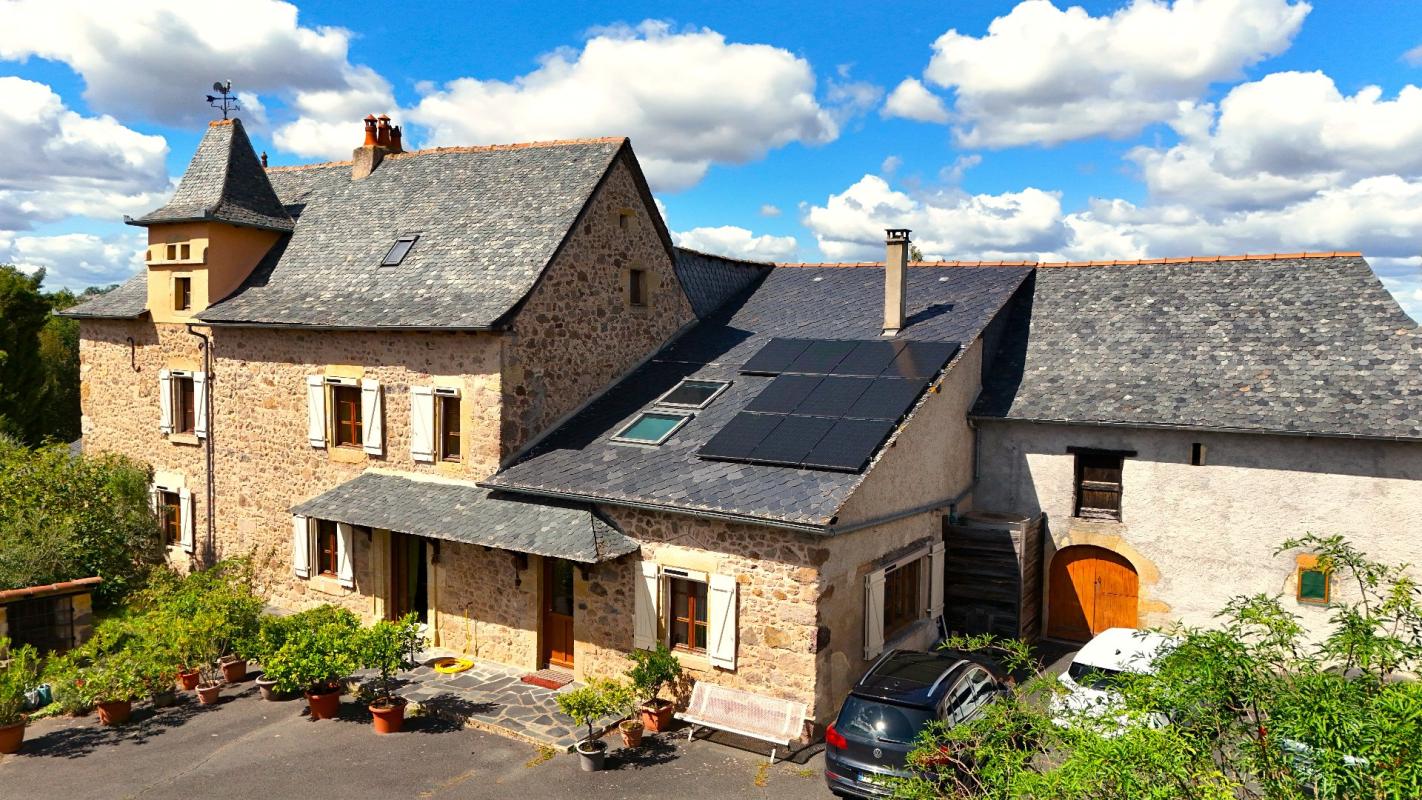 3 bedroom corps de ferme in Montbazens, Aveyron, France