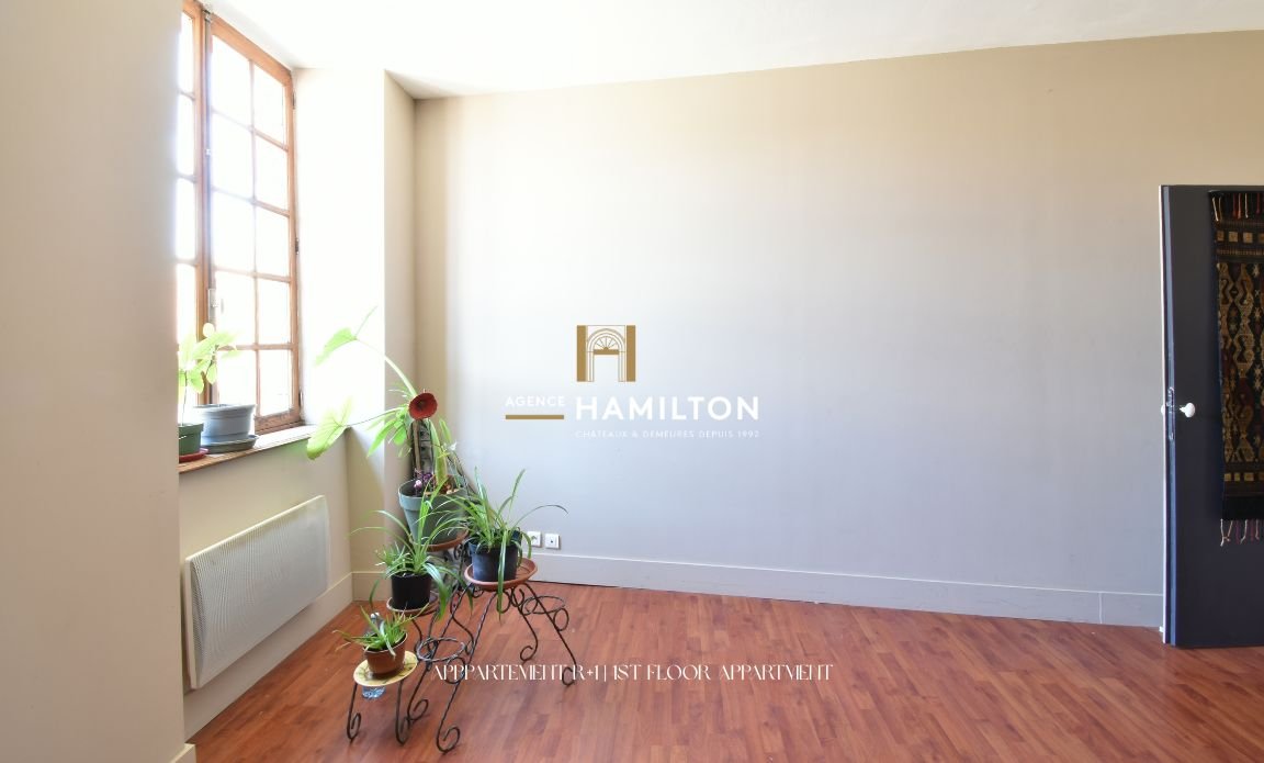 immeuble in Cordes-sur-ciel, Tarn, France