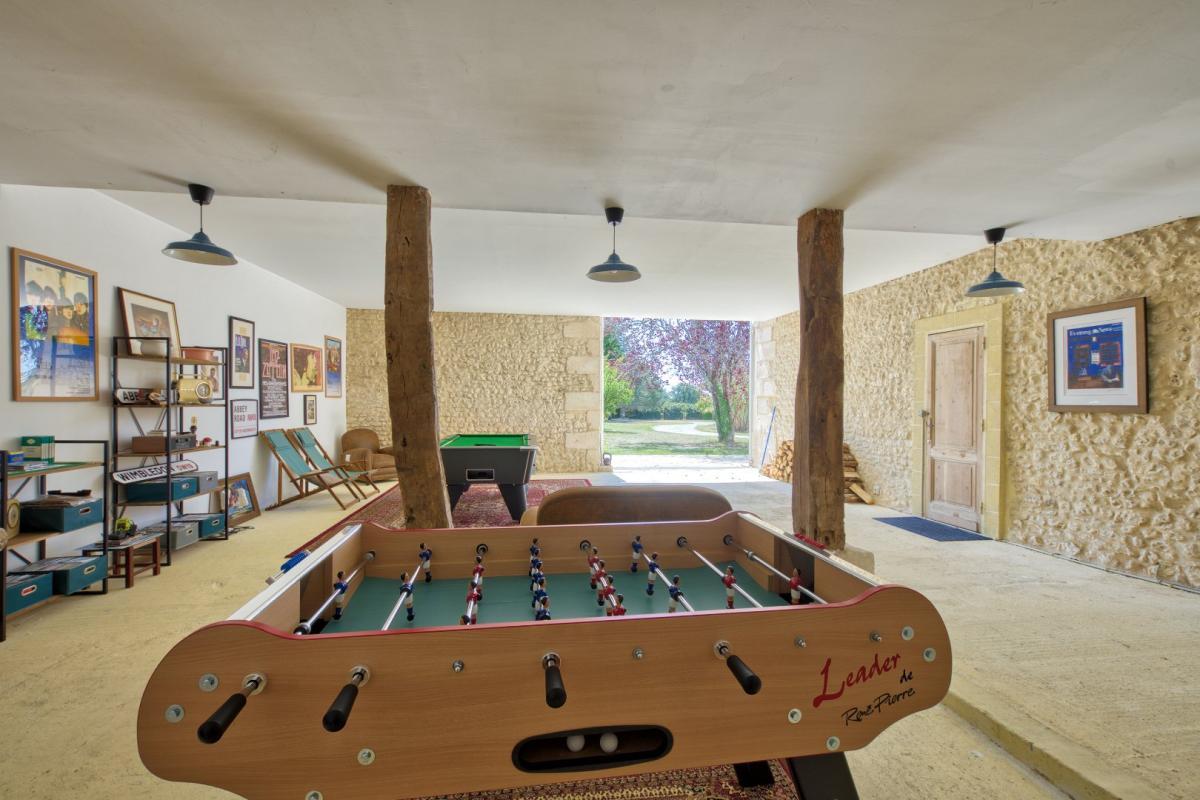 4 bedroom maison de campagne in Mirambeau, Charente-Maritime, France