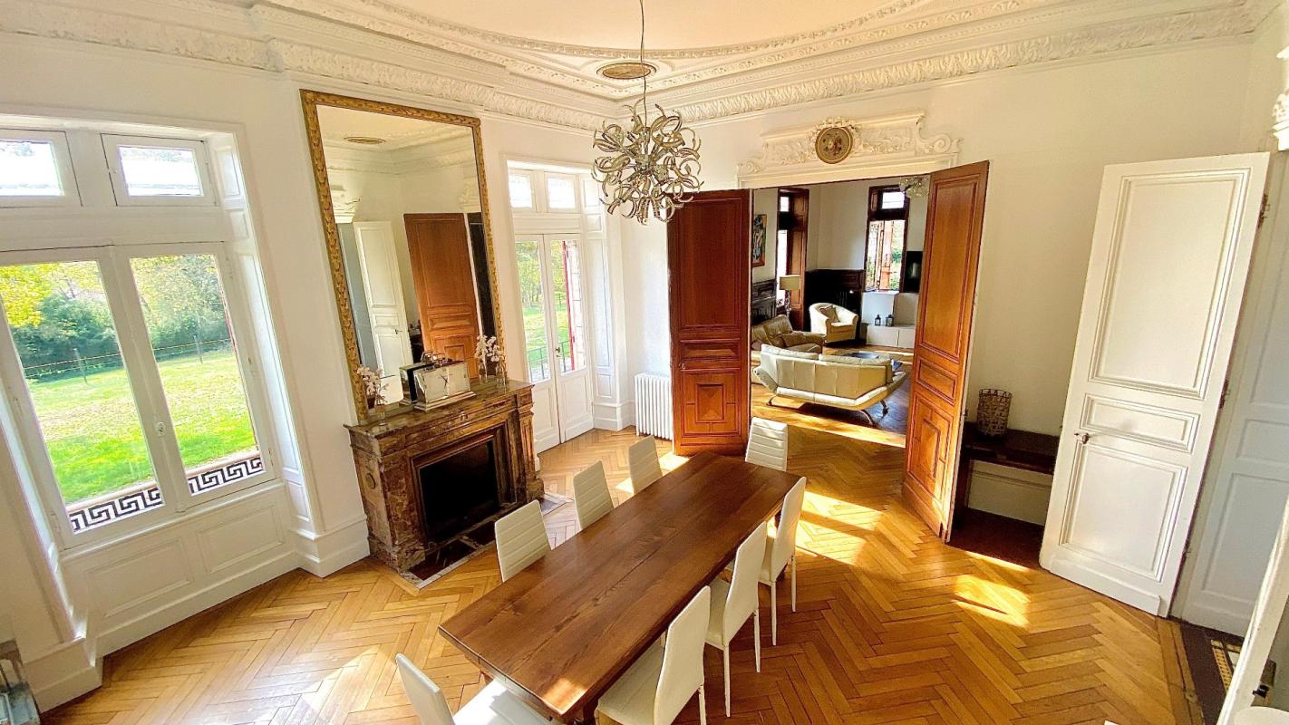 9 bedroom chateau in Bazas, Gironde, France