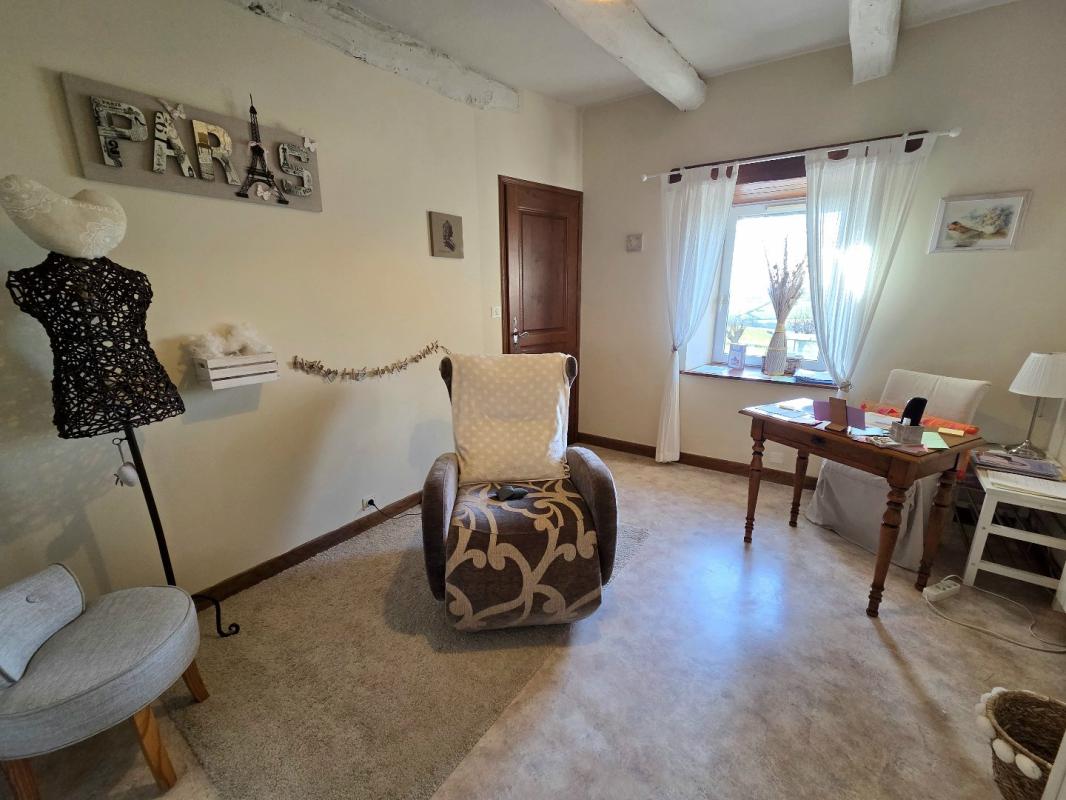 6 bedroom maison in Sauveterre-de-rouergue, Aveyron, France