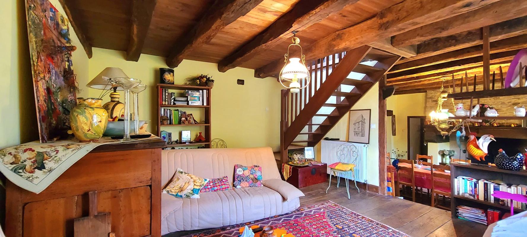 4 bedroom maison in Saint Yrieix La Perche, Haute-Vienne, France