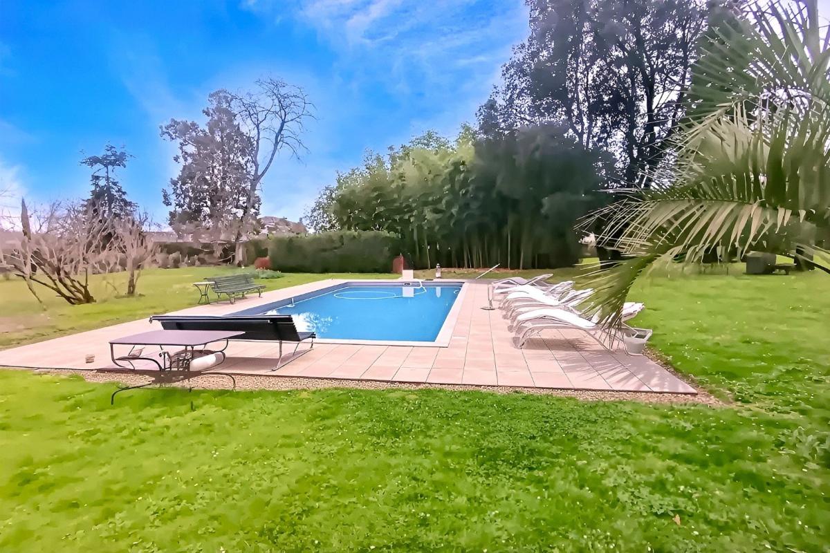 12 bedroom chateau in Saint Lieux Les Lavaur, Tarn, France