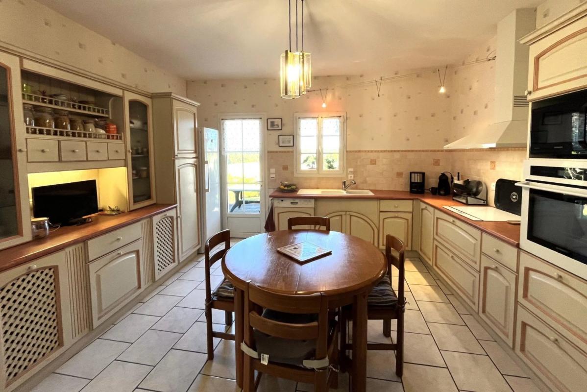 4 bedroom villa in Becheresse, Charente, France