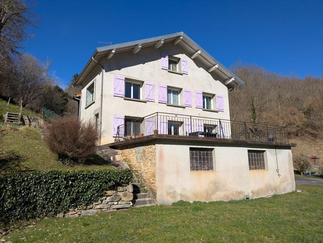 5 bedroom bastide in Nescus, Ariège, France