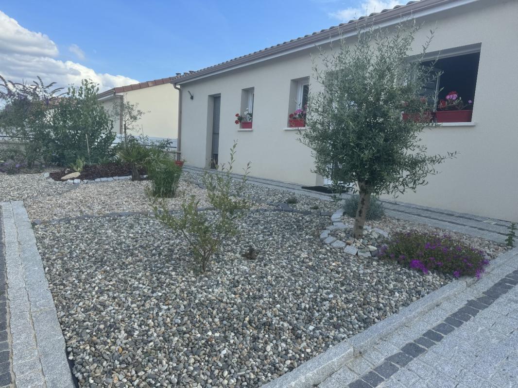 3 bedroom maison in Cahors, Lot, France