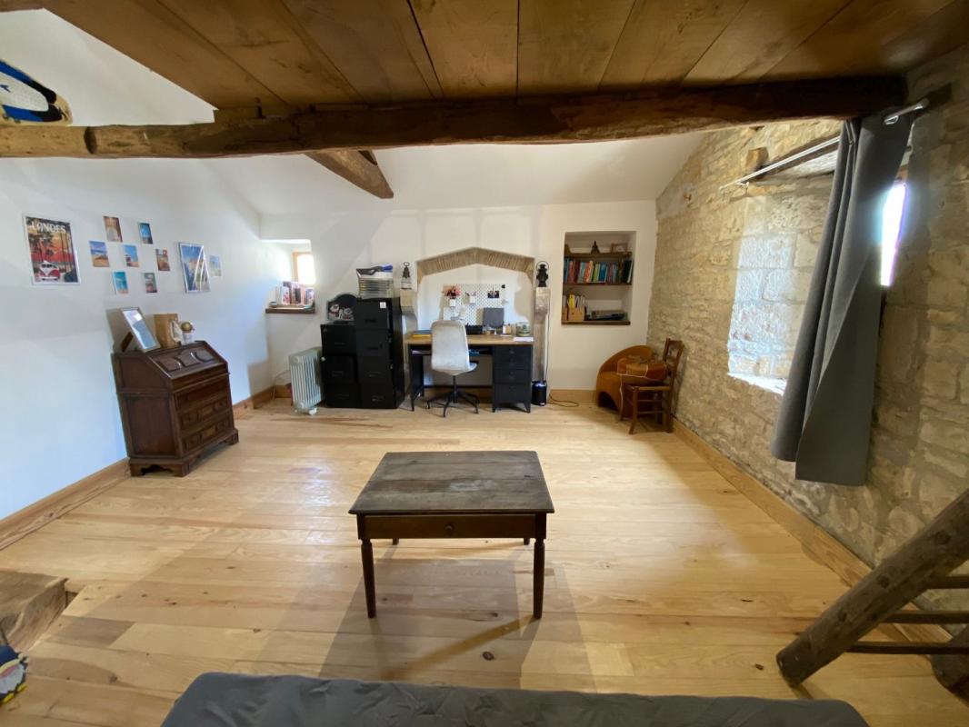 2 bedroom demeure in Ventouse, Charente, France