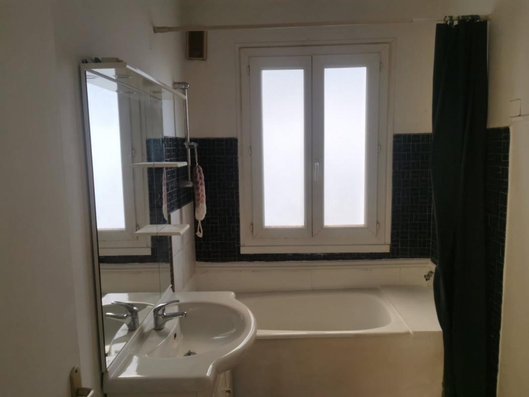 1 bedroom appartement a renover in Brive La Gaillarde, Corrèze, France