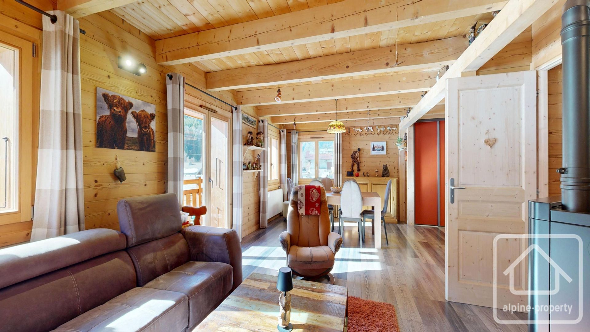 A Modern Chalet, Recently Extended And Renovated, In A Sunny Location Very Close To Chatel. – SAIX