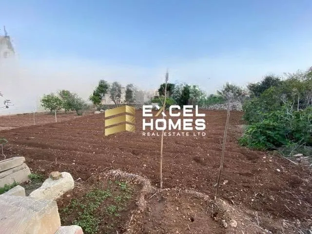 4 bedroom Townhouse in Ghajnsielem, Malta – 66980